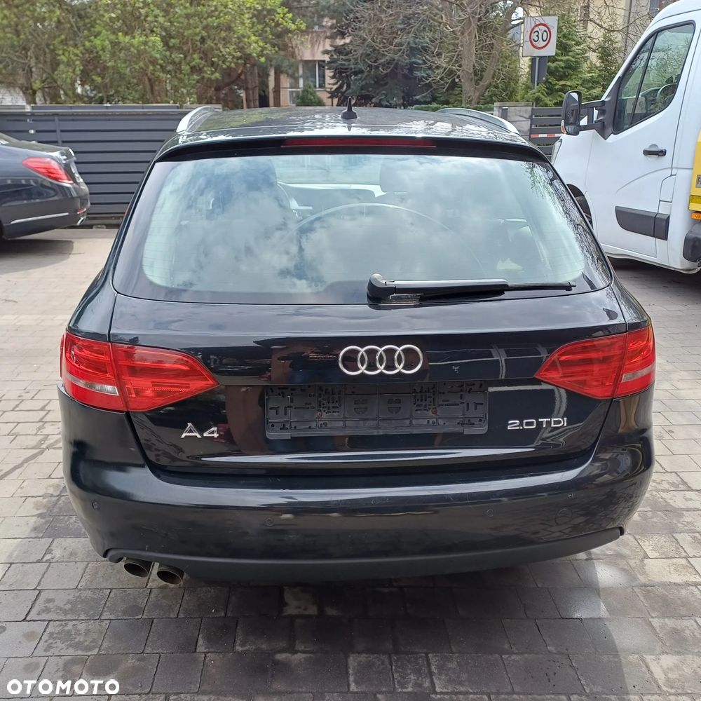 Audi A4 Avant 2.0 TDI DPF Attraction - 6