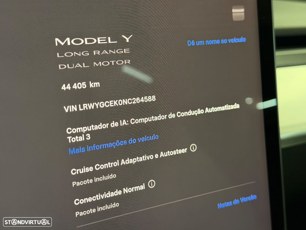 Tesla Model Y Long Range Dual Motor AWD - 14