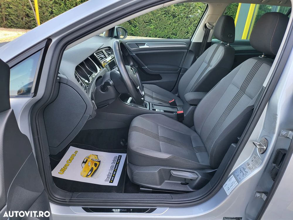 Volkswagen Golf 2.0 TDI BlueMotion Technology Allstar - 14