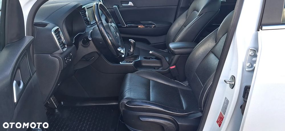 Kia Sportage - 13