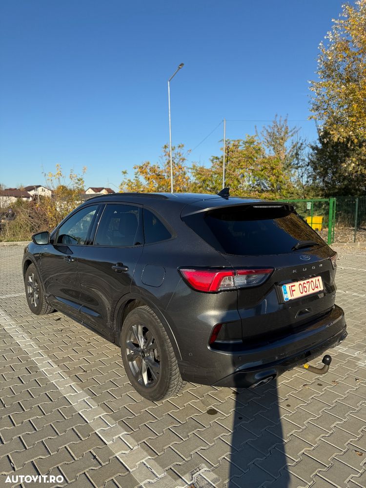 Ford Kuga 2.5 Duratec PHEV ST-LINE X - 4