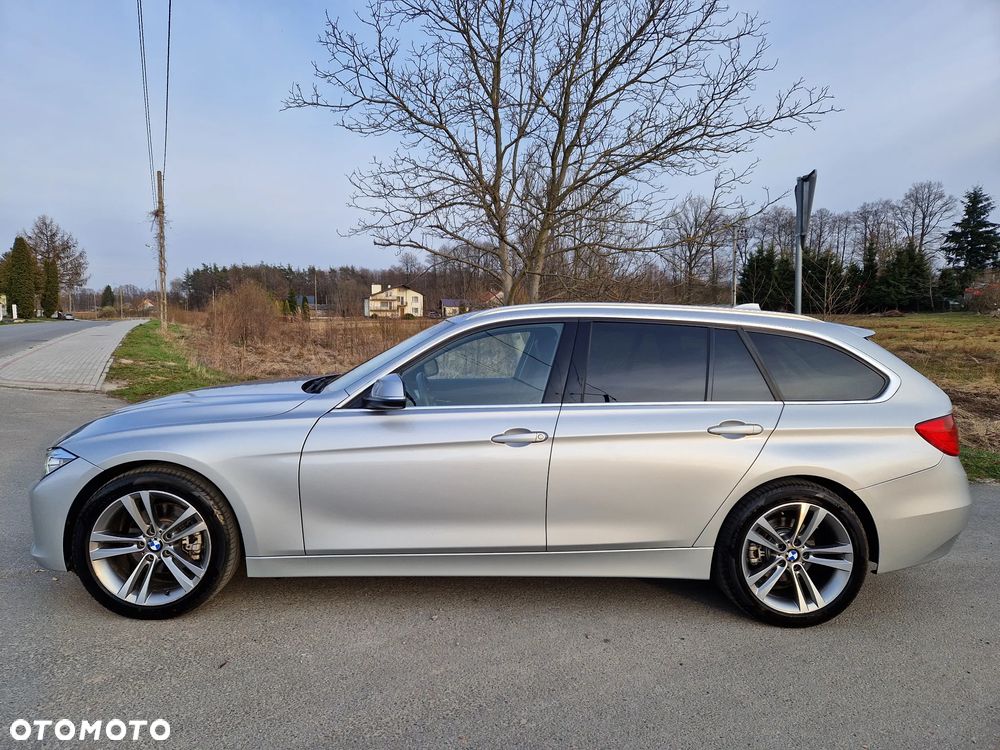 BMW Seria 3 320d xDrive - 10