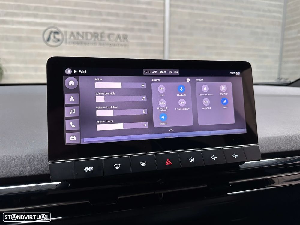 MG MG4 77 kWh Extended Range Luxury - 38