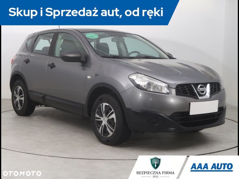 Nissan Qashqai - 2