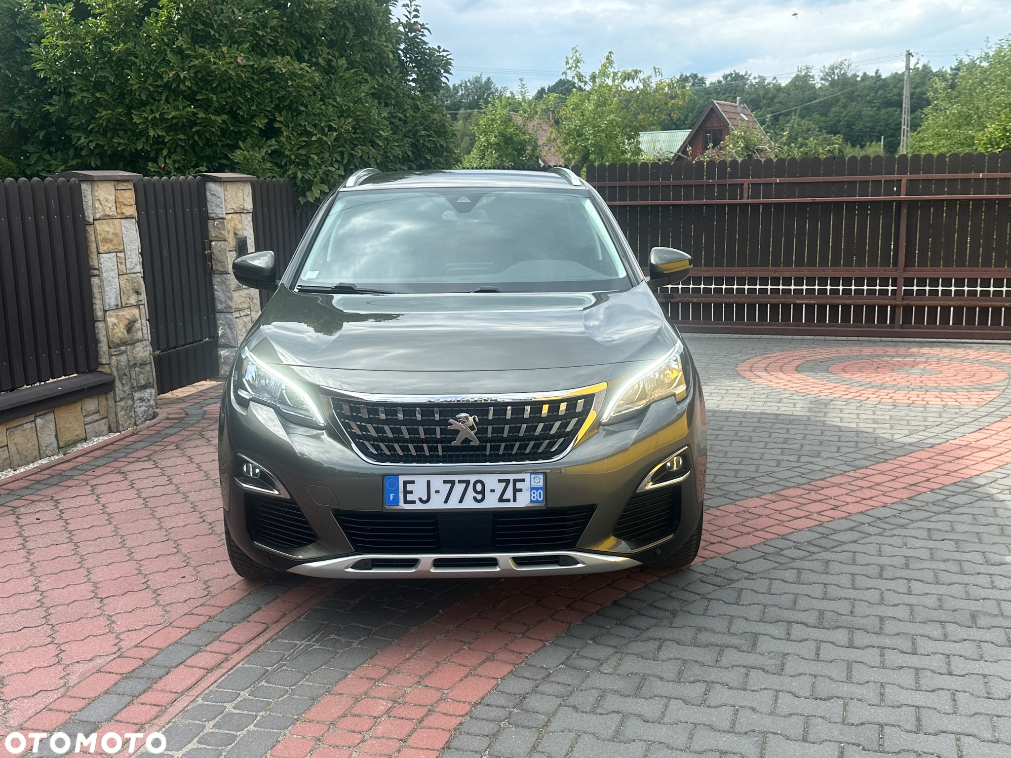 Peugeot 3008 1.6 BlueHDi Allure S&S - 2