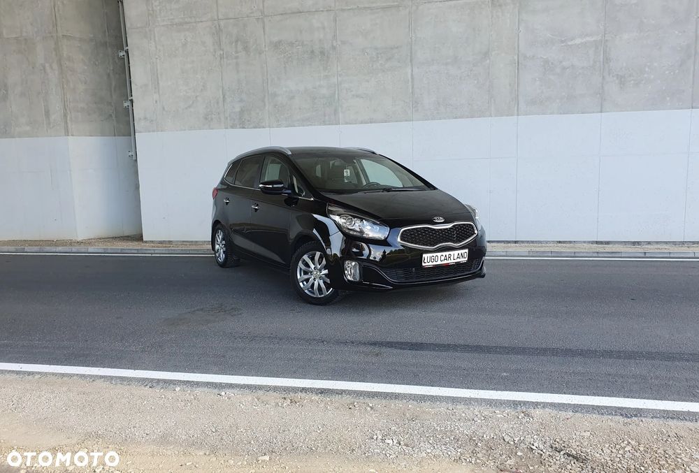 Kia Carens 1.6 GDI Dream-Team Edition - 3