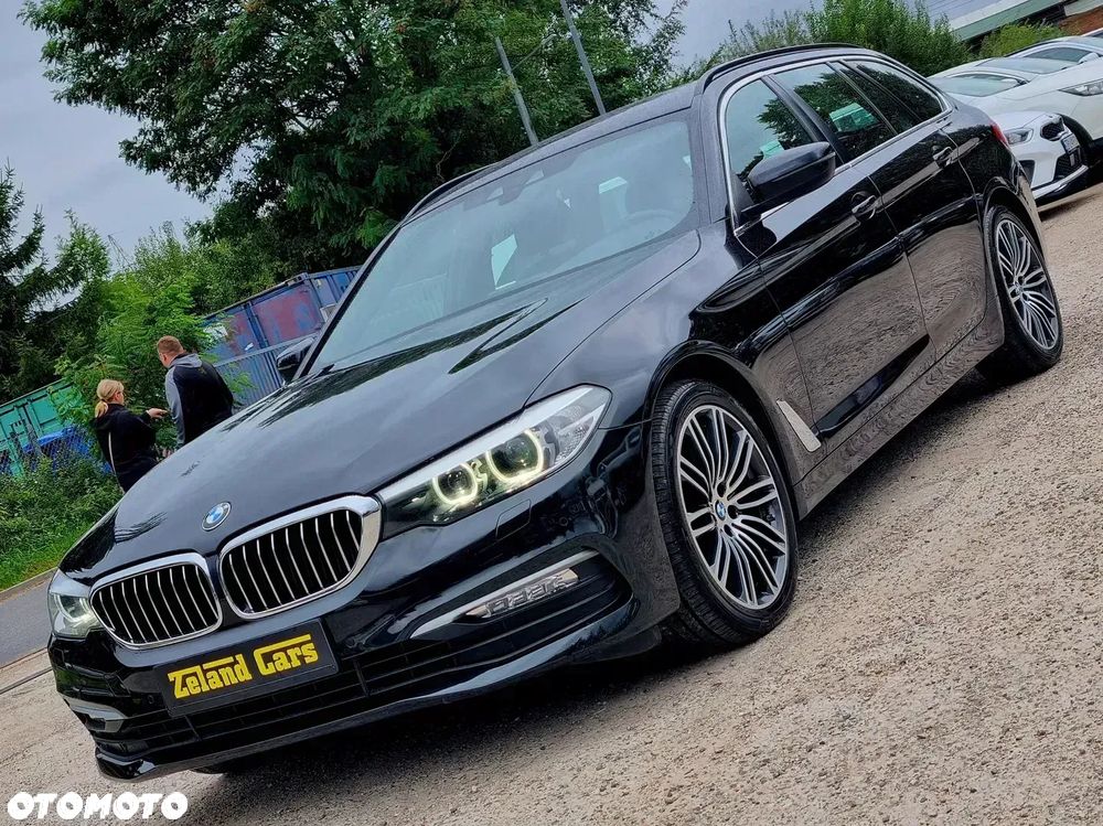 BMW Seria 5 520i Sport Line - 1