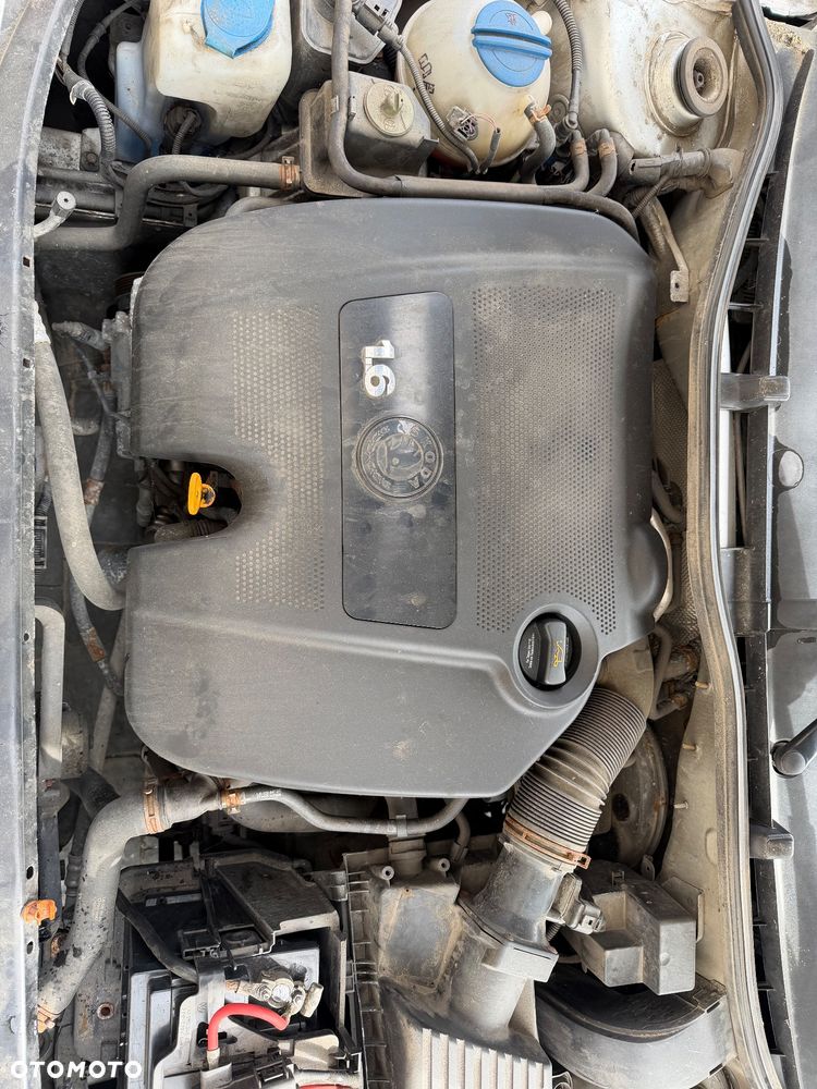 SKODA OCTAVIA NA CZĘŚCI 1.6 MPI BFQ  LAKIER 9156 MASKA ZDERZKA DRZWI LAMPY BŁOTNIK FOTELE - 17