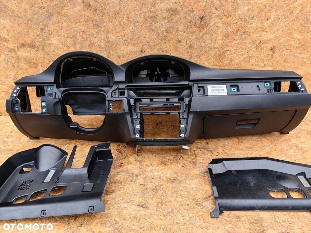 Deska rozdzielcza kokpit BMW 3 e90 e91 e92 e93 EUROPA kompletna czarna NAVI - 7