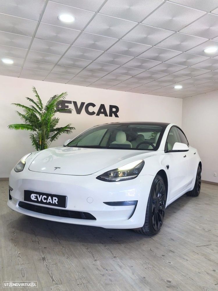 Tesla Model 3 Performance Dual Motor AWD - 11