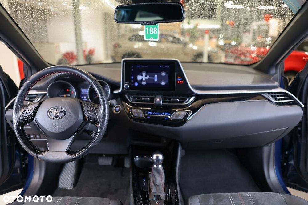 Toyota C-HR - 5