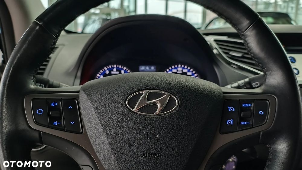 Hyundai i40 - 16
