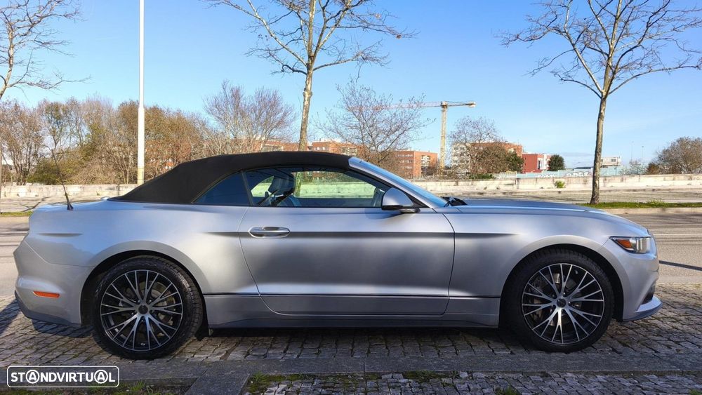 Ford Mustang 2.3i EcoBoost Aut. - 10