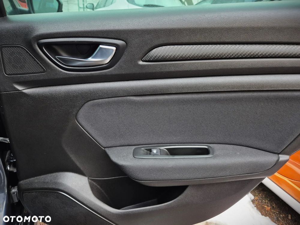 Renault Megane TCe 115 GPF LIMITED - 29