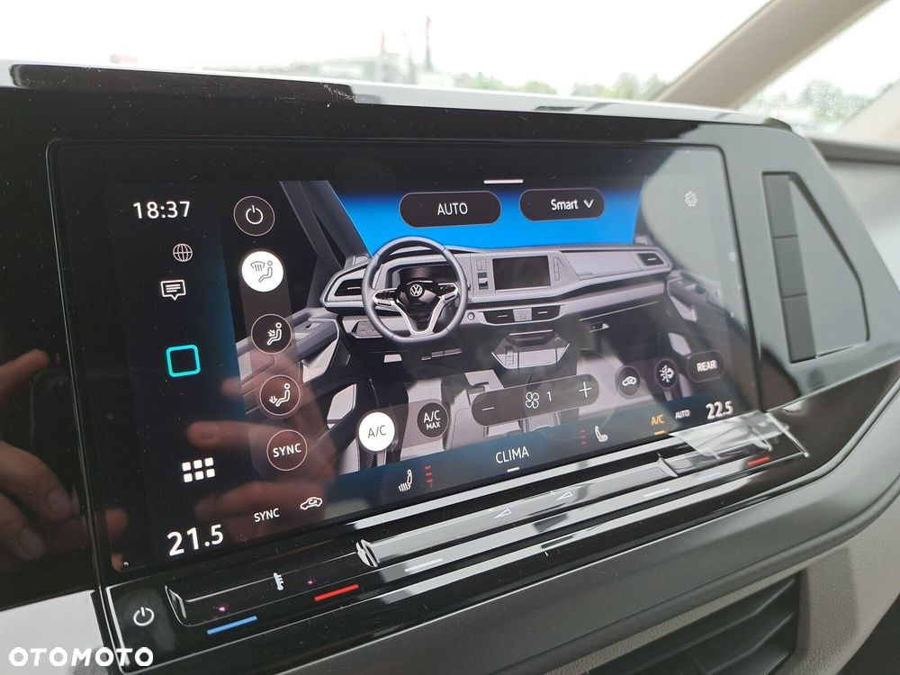 Volkswagen multivan Family L2 2.0 TDI 150 KM DSG - 23