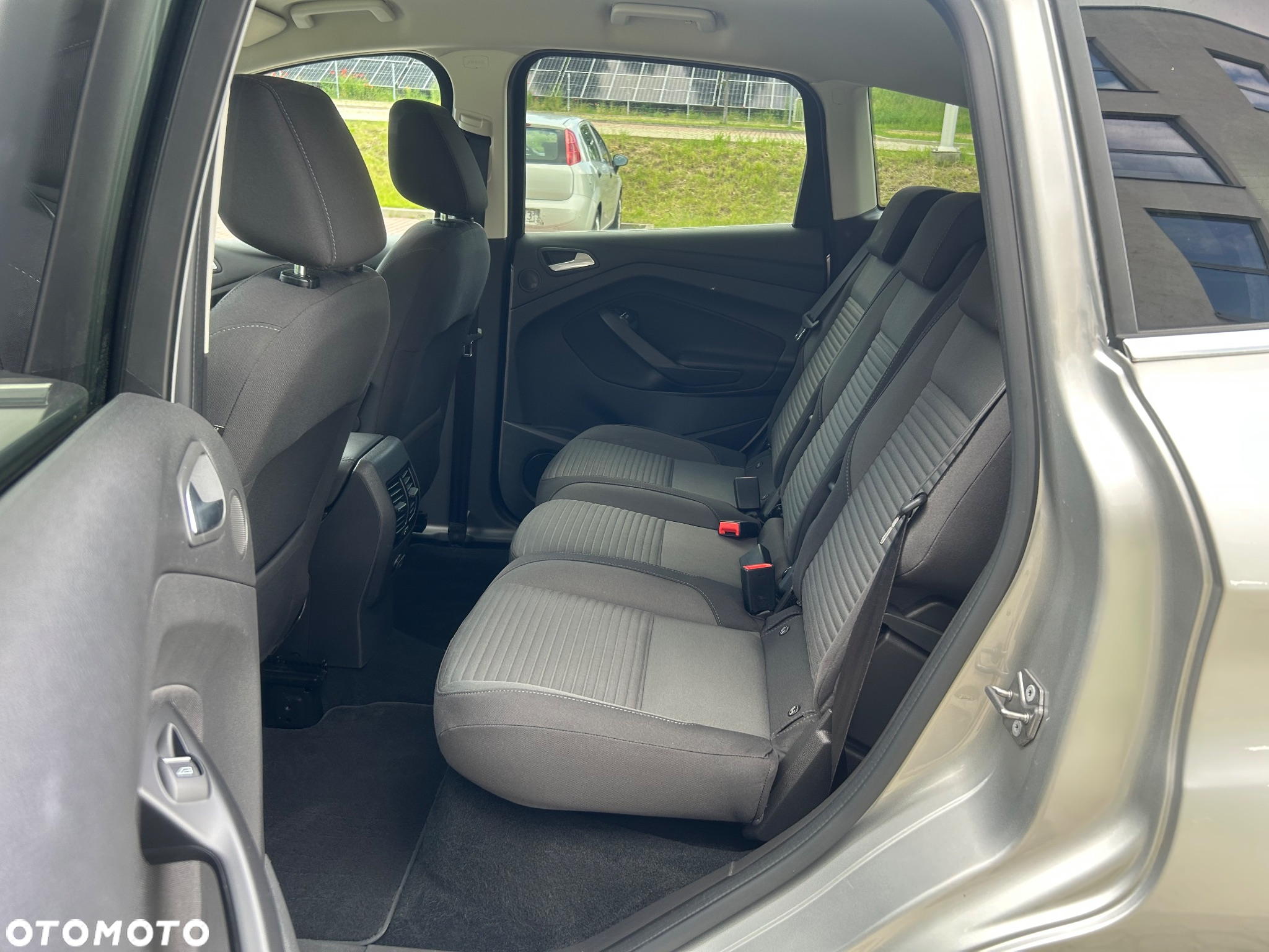 Ford C-MAX 1.0 EcoBoost Titanium ASS - 22