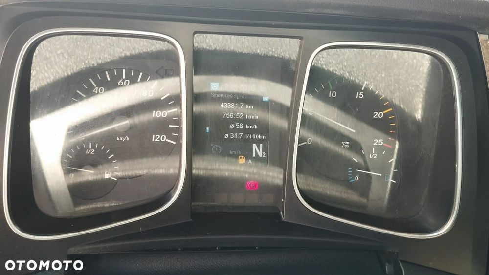 Mercedes-Benz ACTROS 2545 - 9