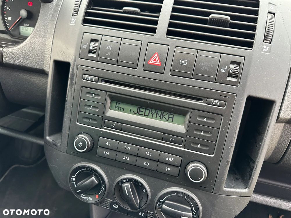 Volkswagen Polo 1.4 Comfortline - 4