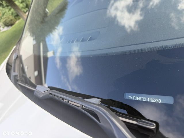 Volvo V90 D5 AWD Momentum - 5