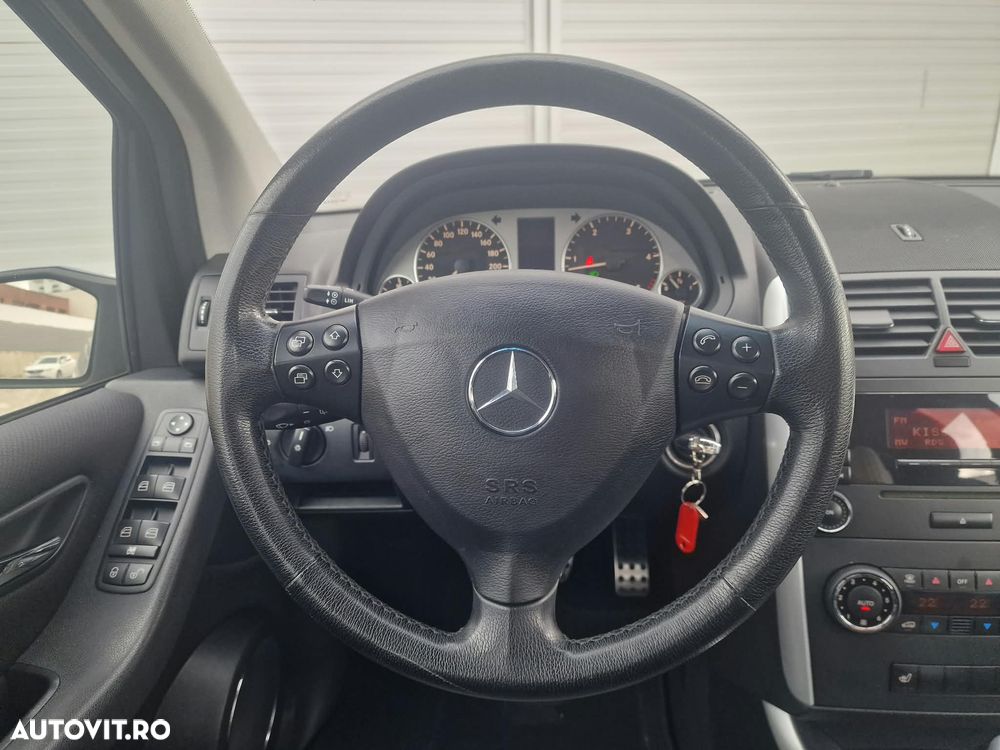 Mercedes-Benz A 200 CDI Autotronic Avantgarde - 4