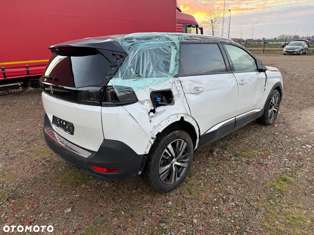 Peugeot 5008 BlueHDi 130 EAT8 Allure Pack - 3