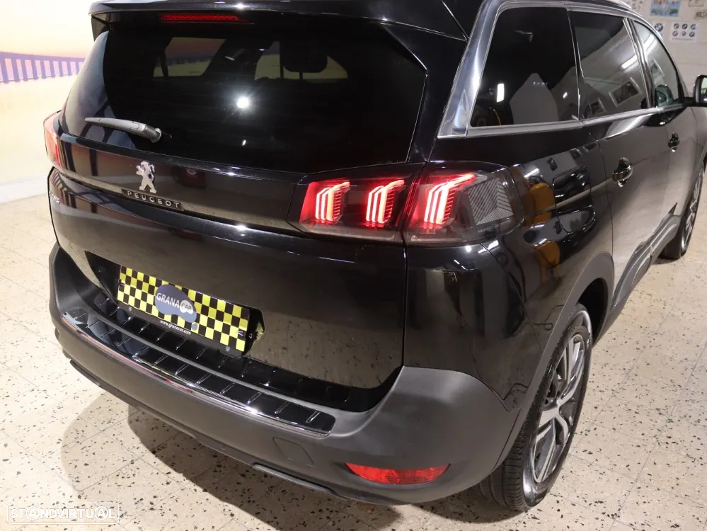 Peugeot 5008 1.5 BlueHDi Allure Pack EAT8 - 38