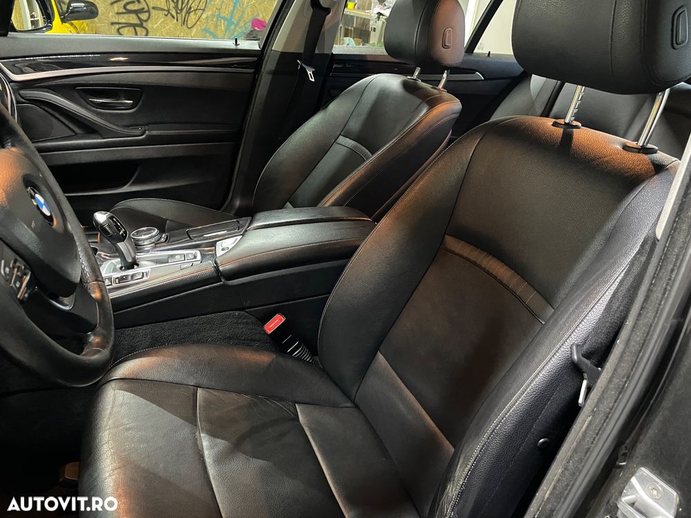 BMW Seria 5 520d Aut. Luxury Line - 6