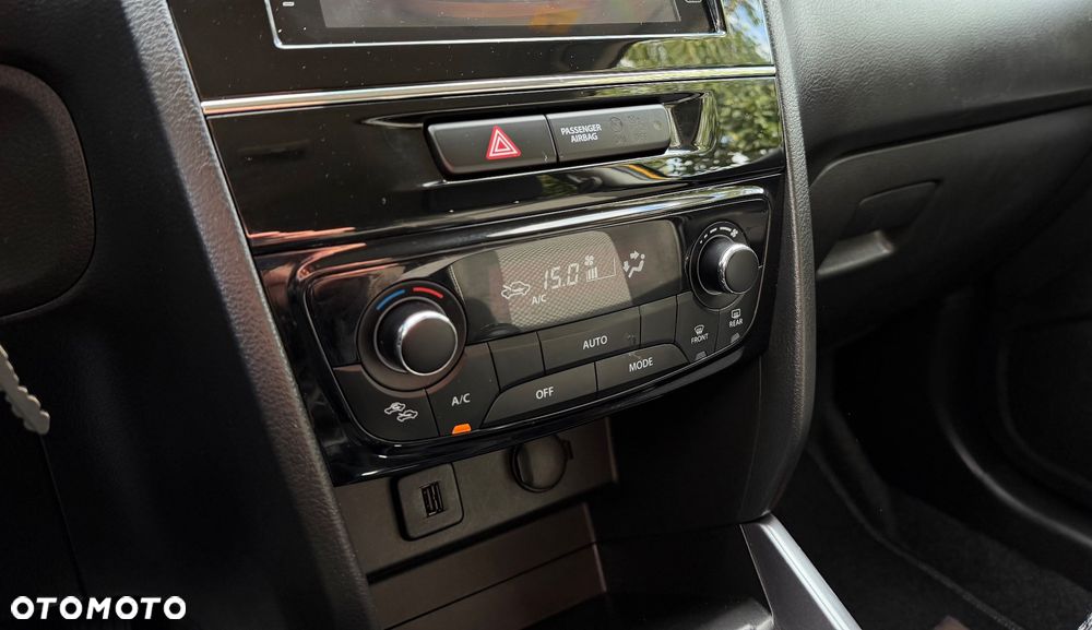 Suzuki Vitara 1.4 Boosterjet Premium 4WD - 19