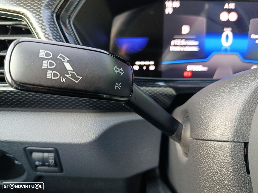 VW T-Cross 1.0 TSI Life - 27