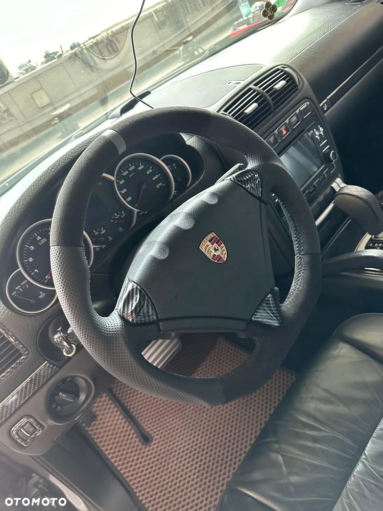 Porsche Cayenne S Tiptronic - 24