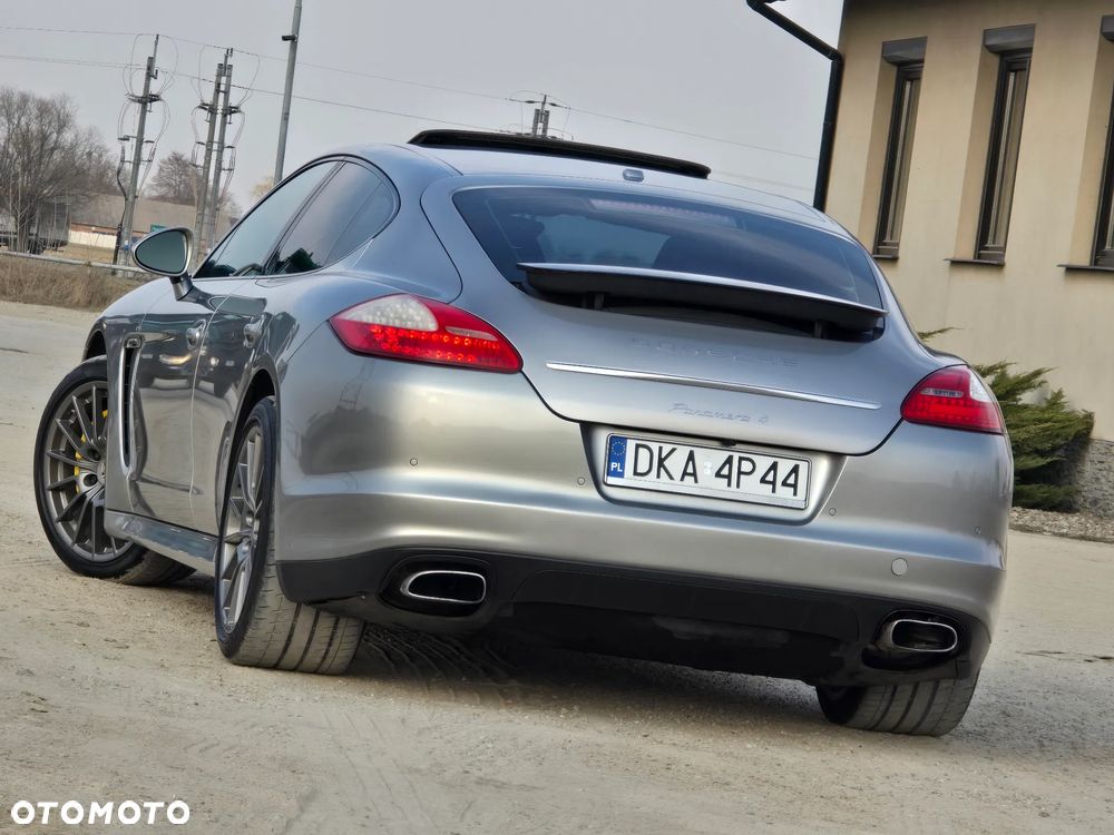 Porsche Panamera 4 PDK Edition - 35