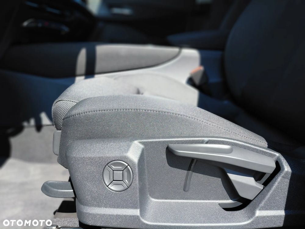 Audi Q3 TFSI mHEV 110 kW S tronic - 11