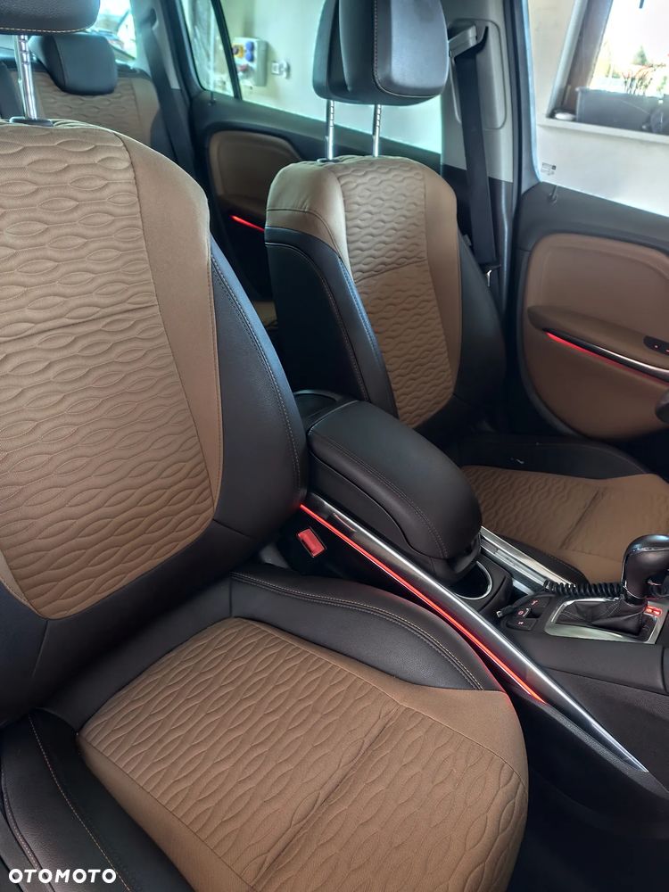 Opel Zafira 2.0 CDTI Cosmo - 18