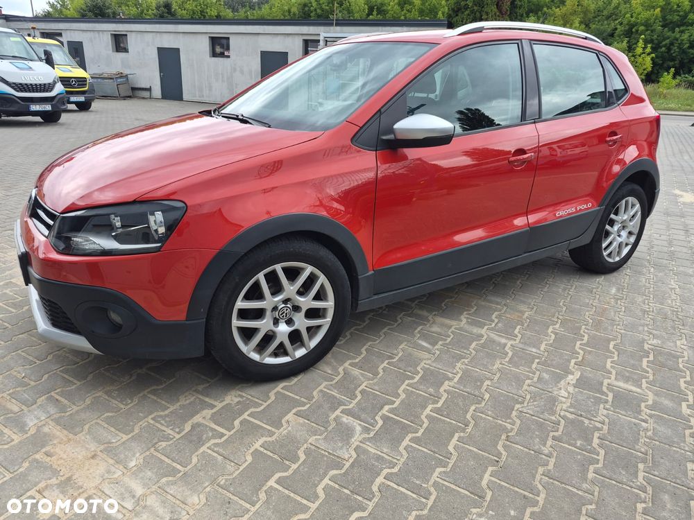 Volkswagen Polo - 1