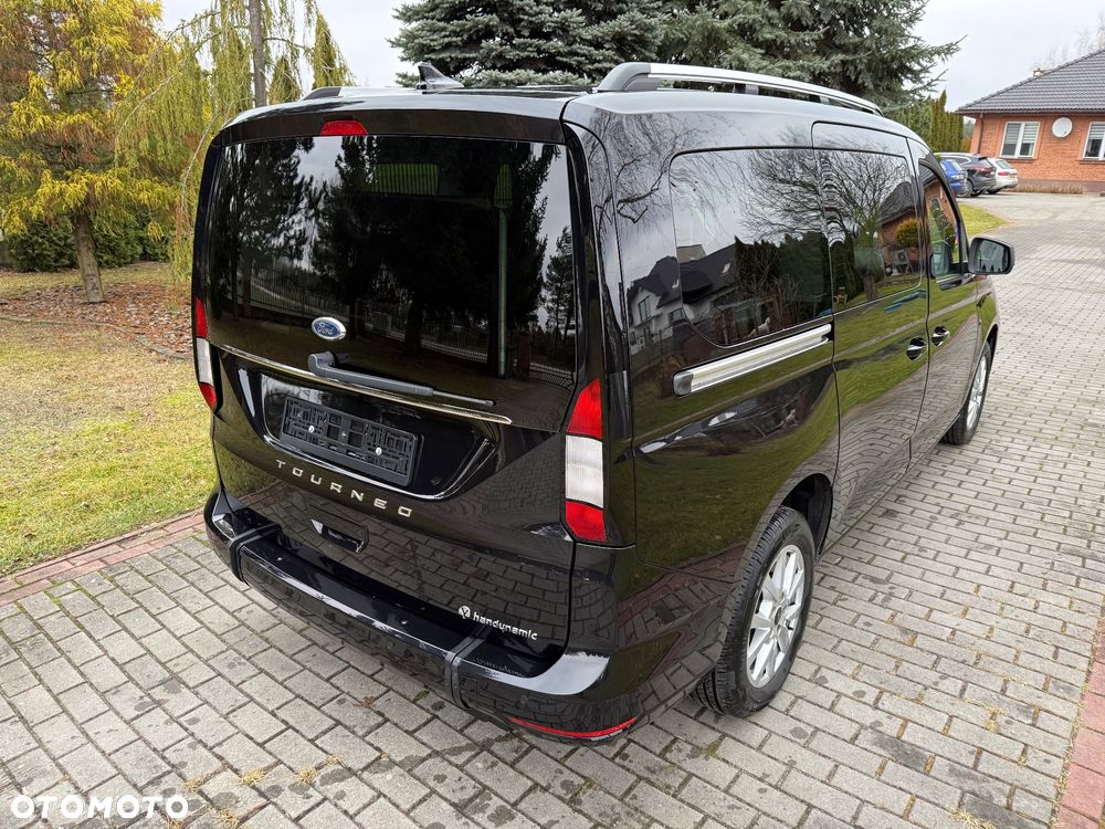 Ford Tourneo Connect Grand - 13