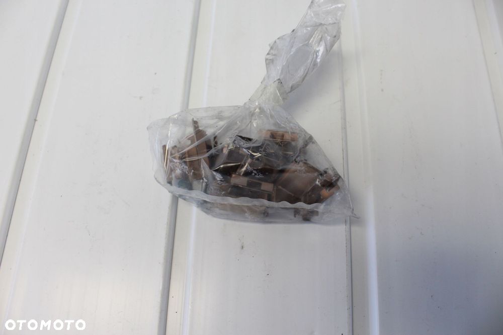 klocki hamulcowe przód przednie fiat alfa citroen opel pugeot oryg 77364158 - 5