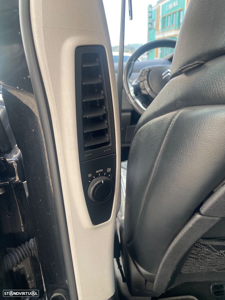 Citroën C4 Grand Picasso - 27