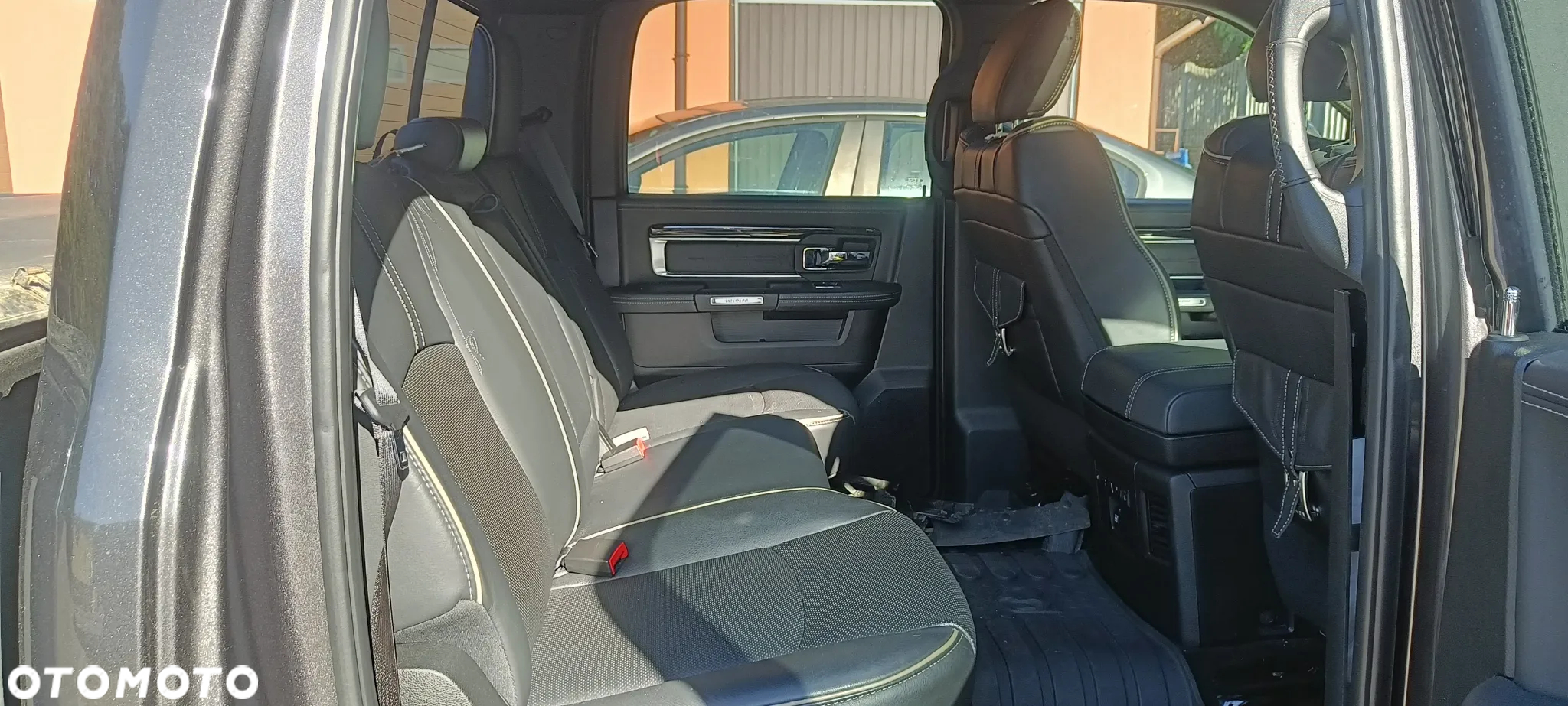 Dodge RAM 1500 5.7 4x4 - 9