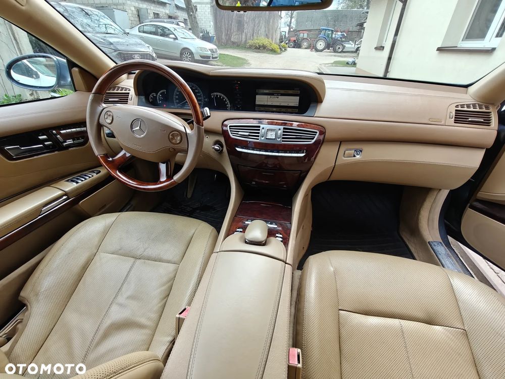 Mercedes-Benz CL 500 - 12