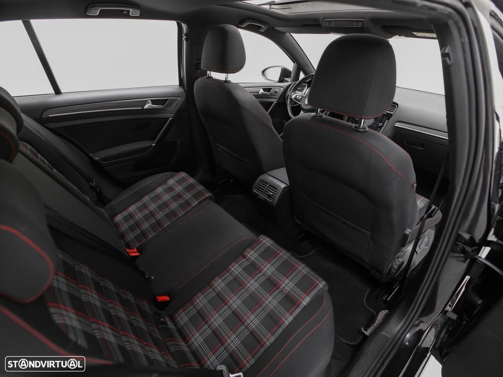 VW Golf GTI (BlueMotion ) DSG - 9