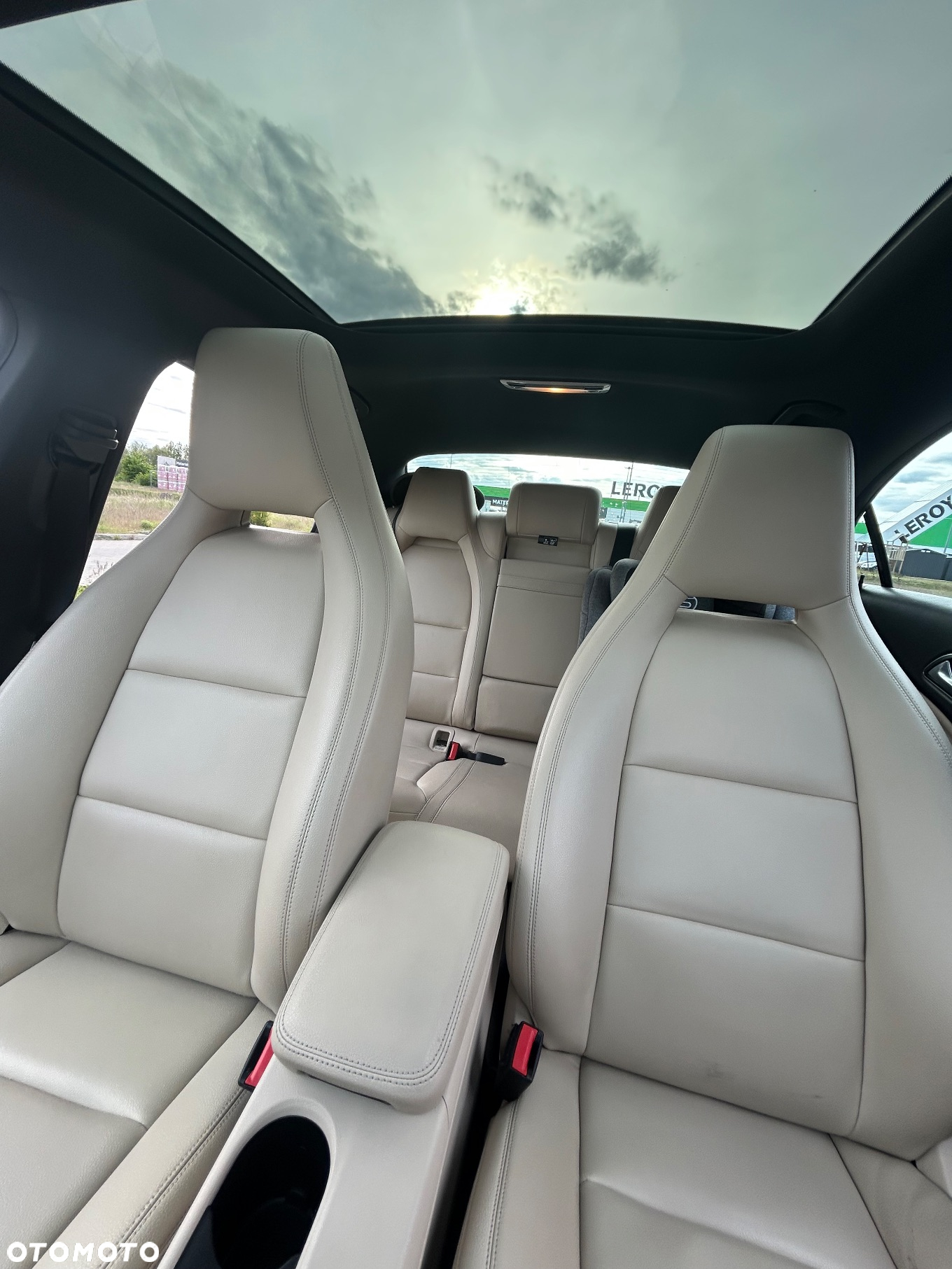 Mercedes-Benz CLA 250 4-Matic - 8