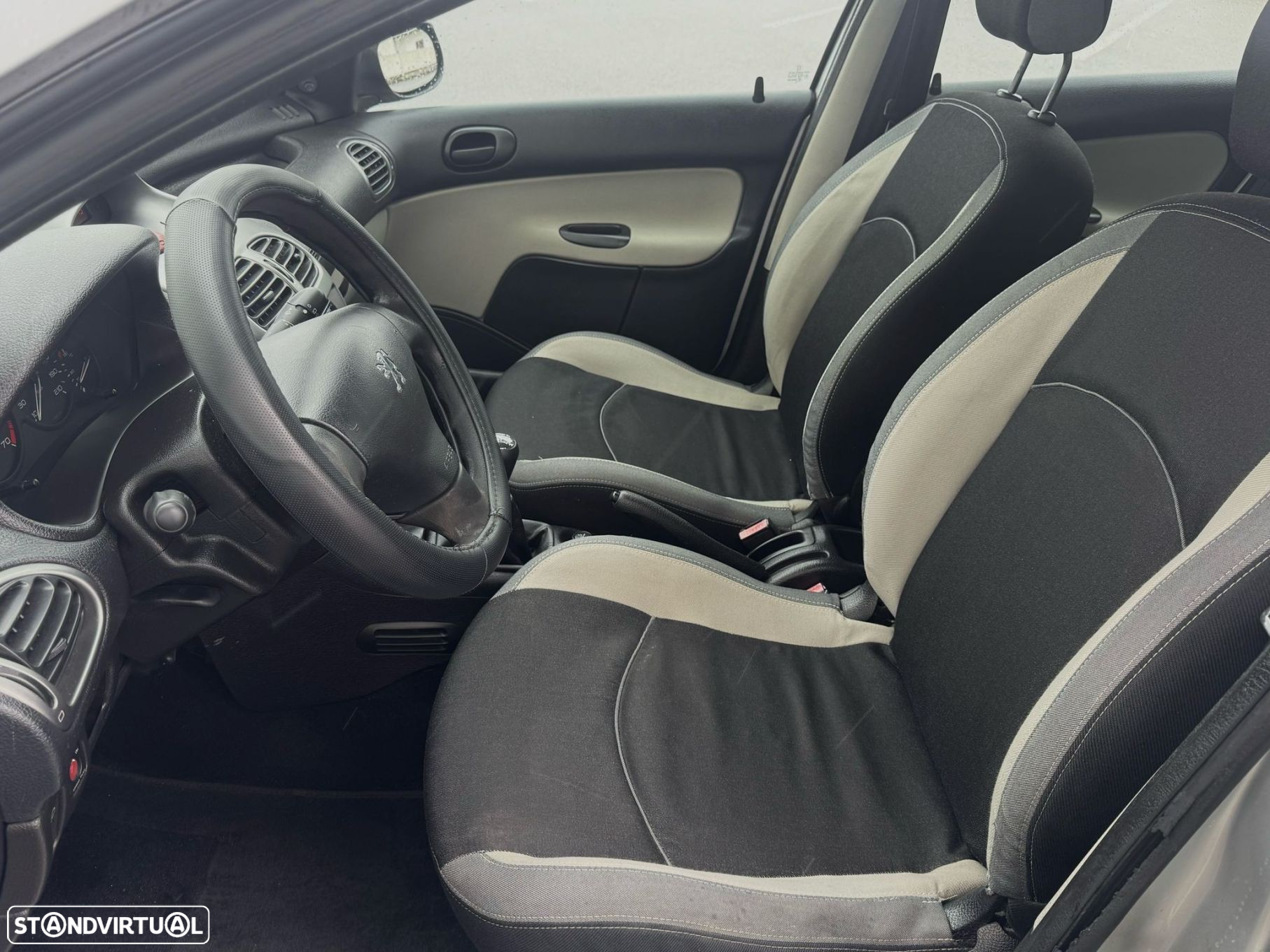 Peugeot 206 1.1 Black & Silver - 3