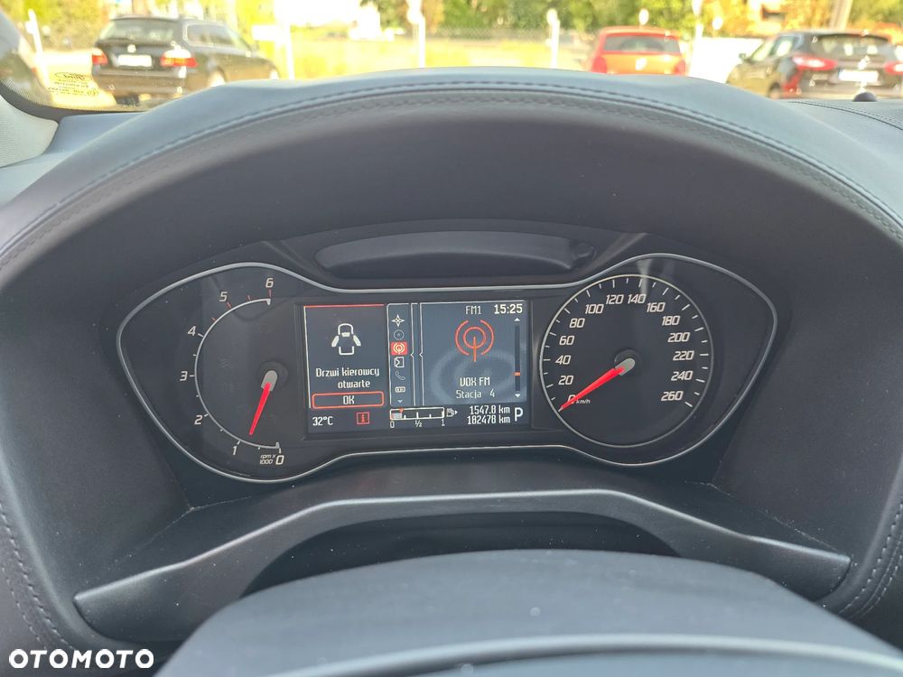 Ford Mondeo 2.0 TDCi Titanium X - 21