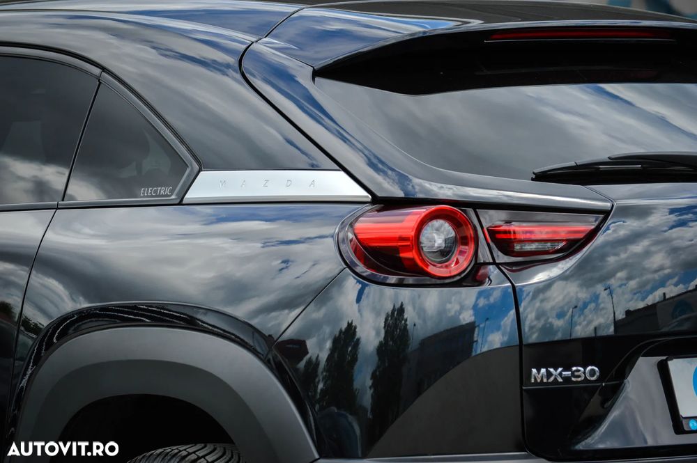 Mazda MX-30 e-SKYACTIV EXCLUSIVE-LINE - 16
