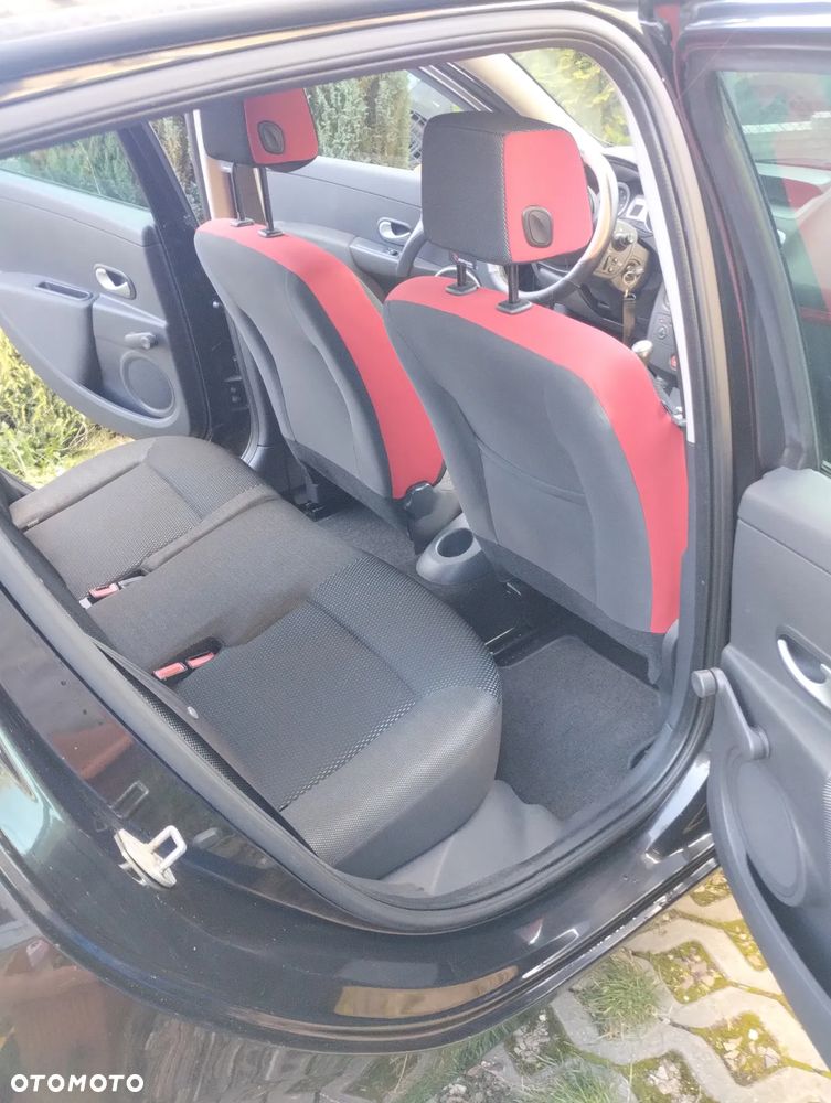 Renault Clio 1.2 16V Rip Curl - 17