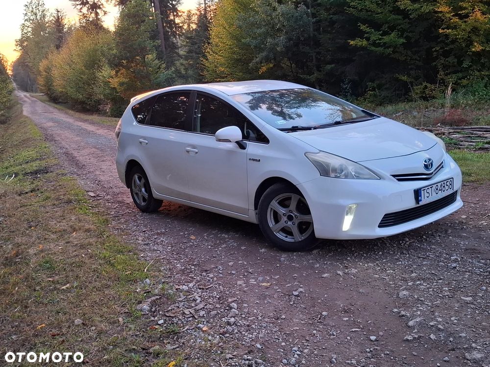 Toyota Prius+ - 17