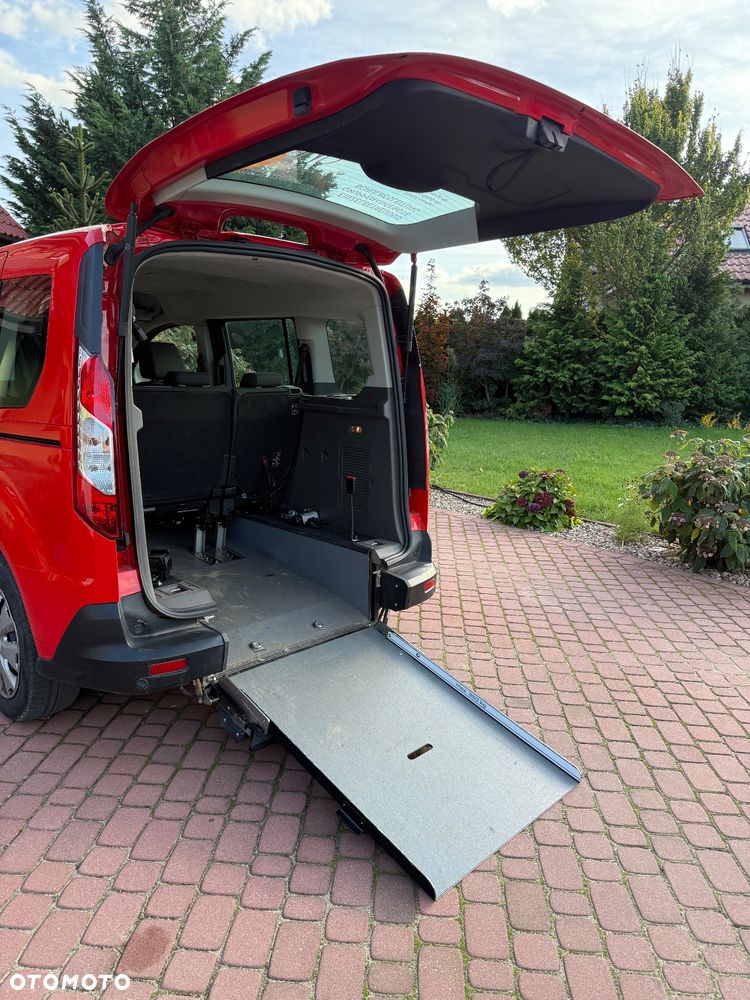 Ford Tourneo Connect - 9