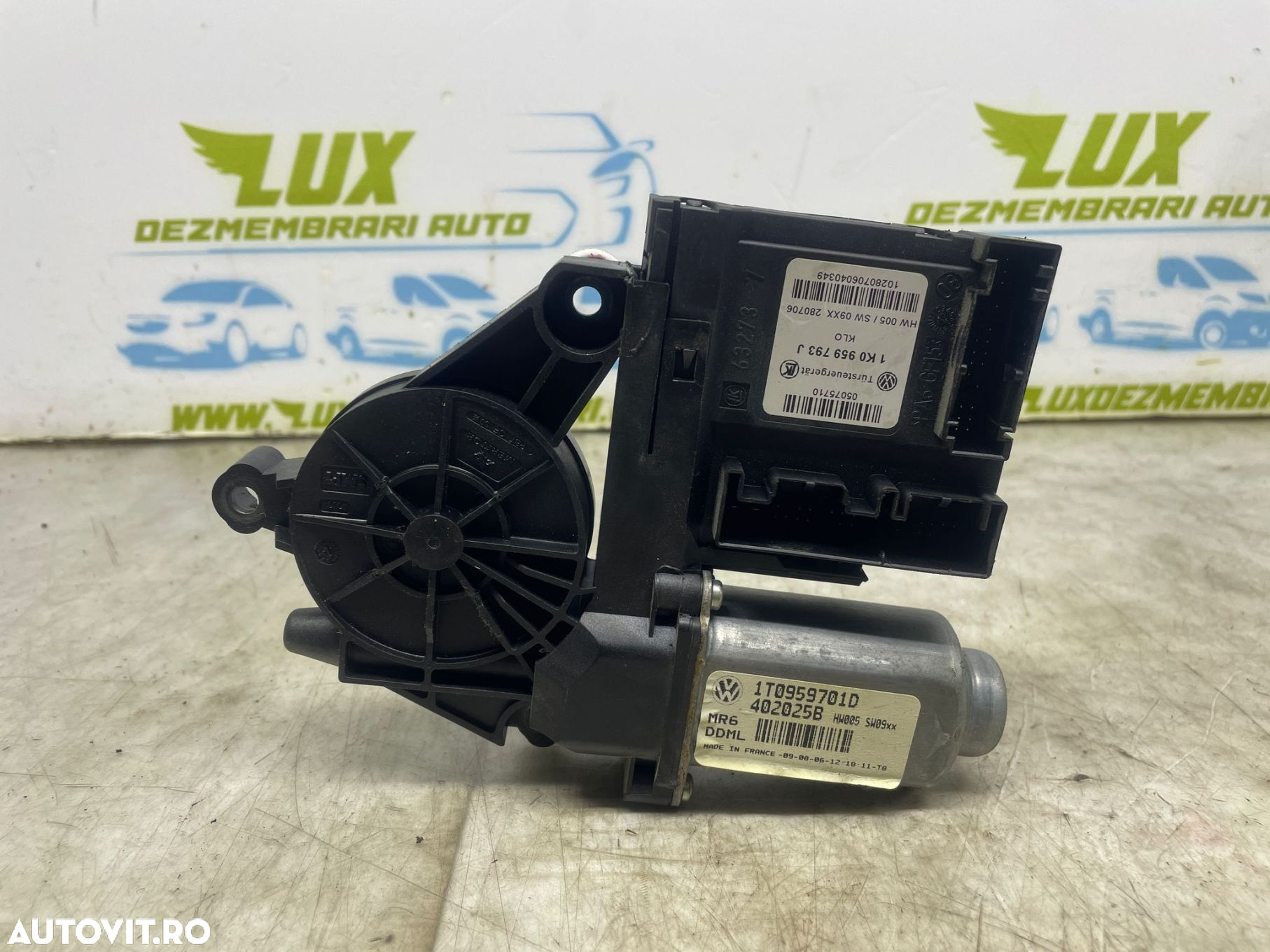 Motoras macara stanga fata 1k0959793J Skoda Octavia 2 [2004 - 2008] 2 - 6