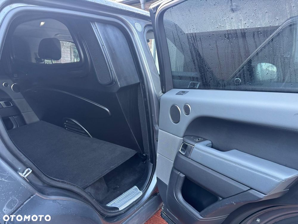 Land Rover Range Rover Sport - 11