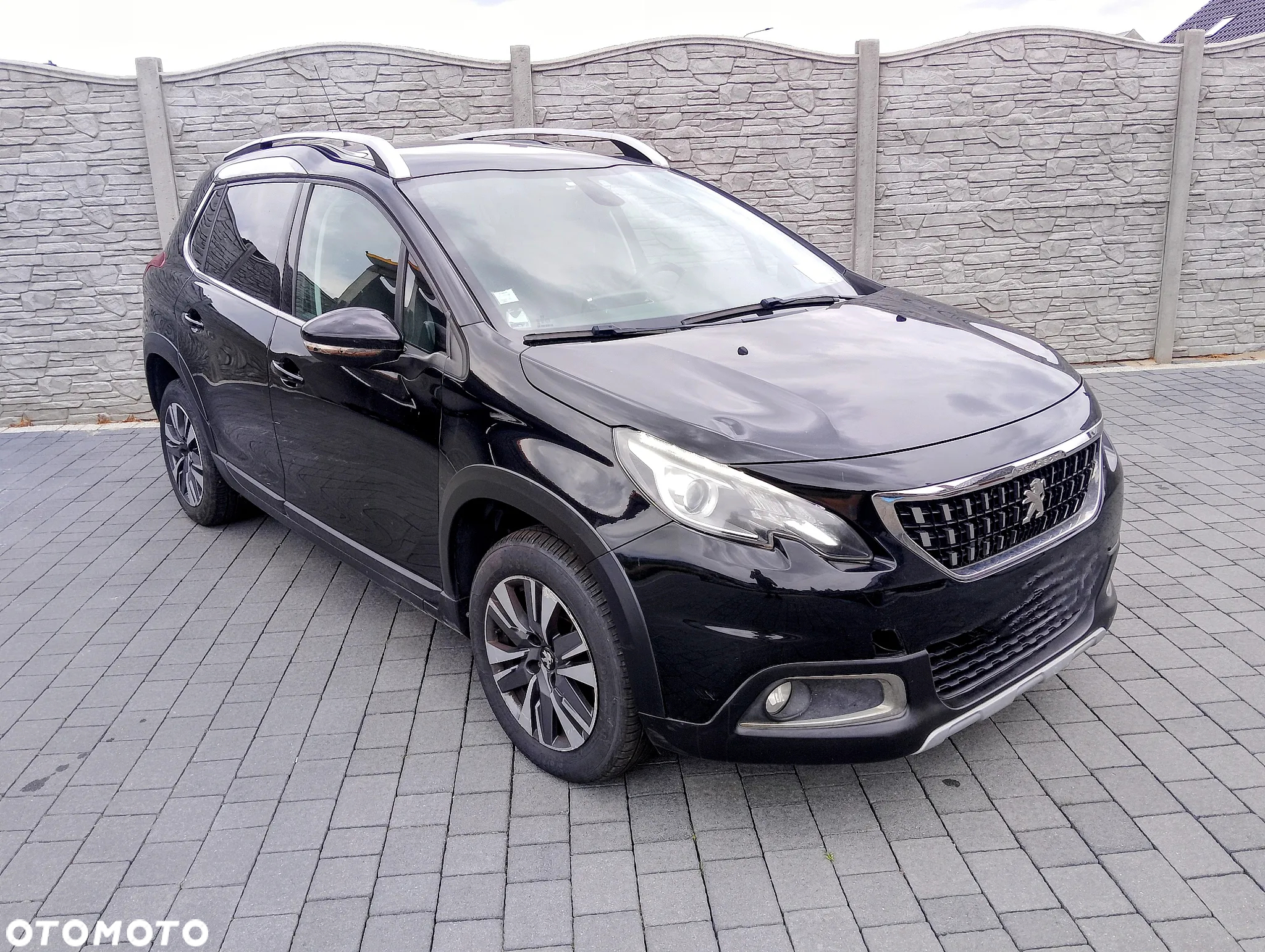 Peugeot 2008 1.6 BlueHDi Allure - 2